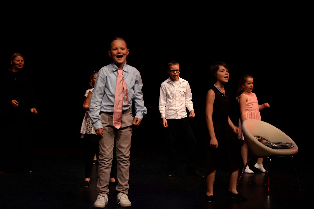 ../Images/Musical Nanny de Vries 238.jpg